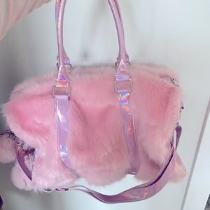 Baby Pink Fur Duffle Bag 💖CHARMS INCLUDED💖
